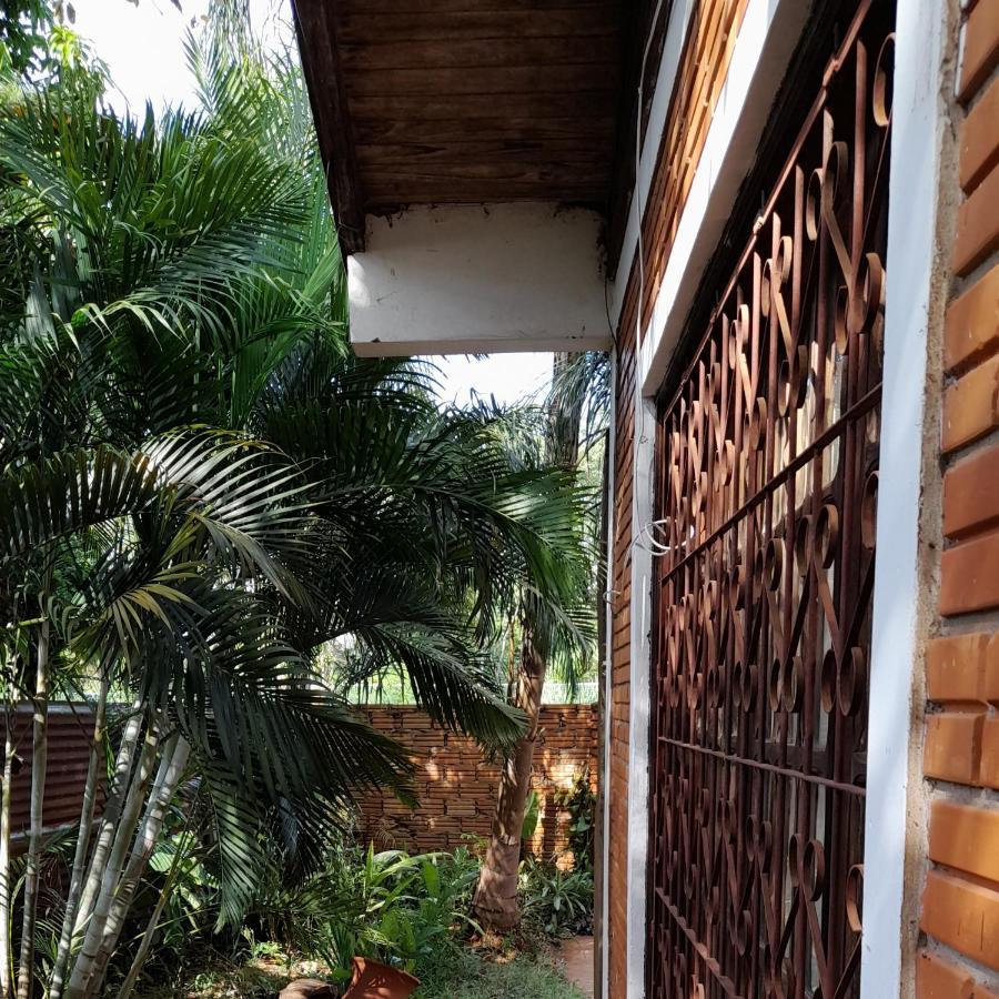 La Casita Apartment Puerto Iguazu Exterior photo